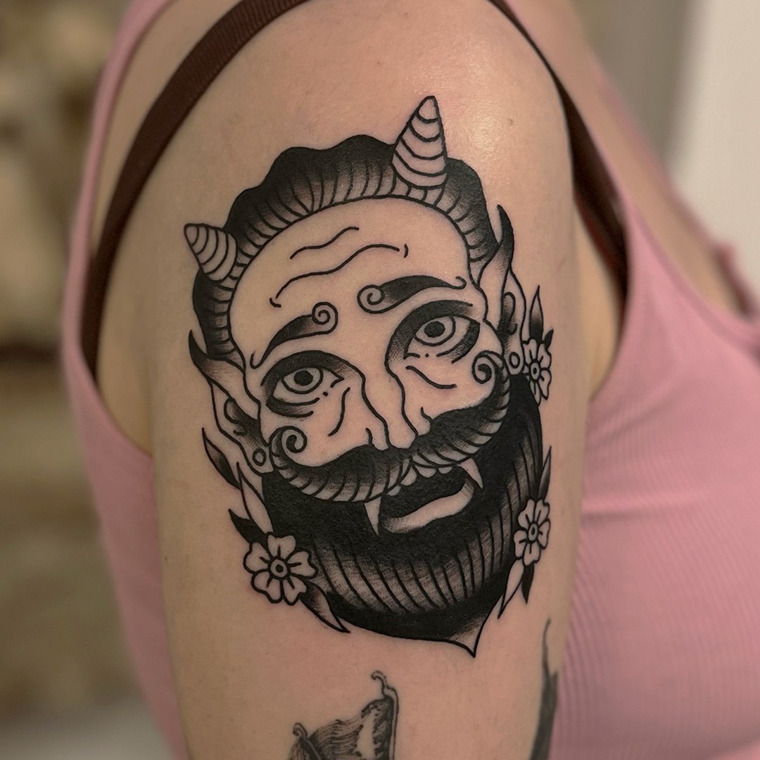 Aleksas Steponavičius darbas — True Tattoo